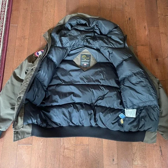 Canada Goose Jacket - Picture 2 of 3